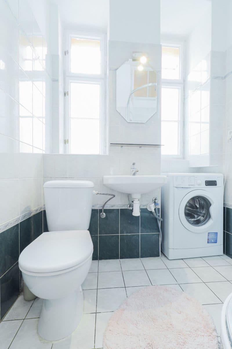 Prenájom bytu 55 m², Jindřicha Plachty, Praha, Praha Prenájom bytu 55 m², Jindřicha Plachty, Praha, Praha