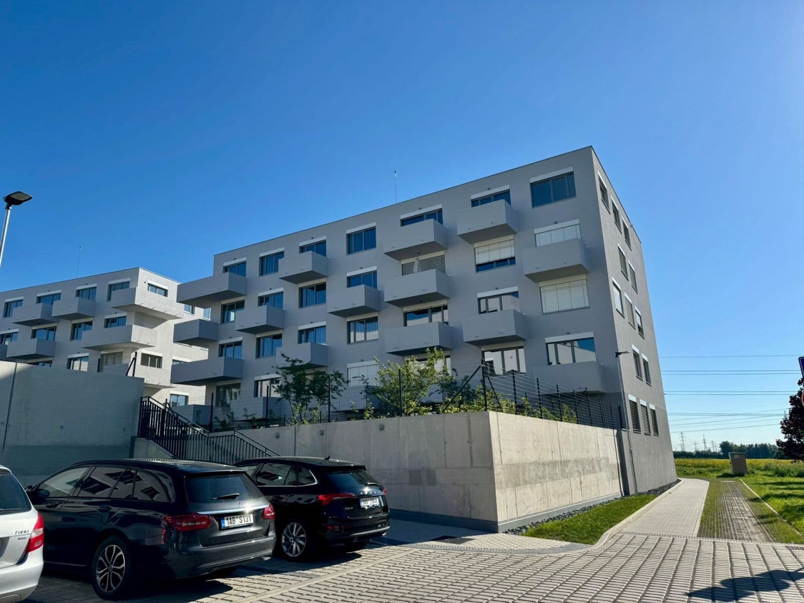 Prenájom bytu 1-izbový 37 m², Kladno, Středočeský kraj Prenájom bytu 1-izbový 37 m², Kladno, Středočeský kraj