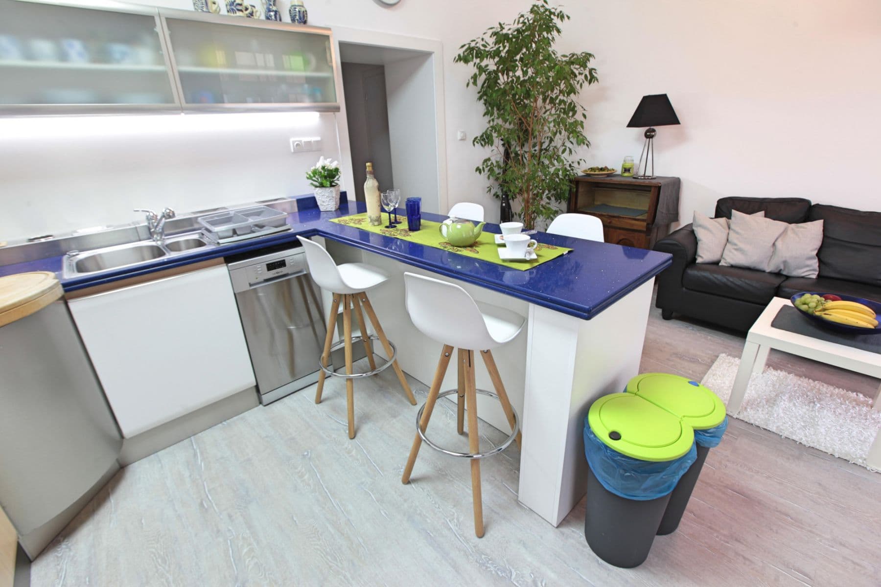 Prenájom bytu 56 m², Slovinská, Praha, Praha Prenájom bytu 56 m², Slovinská, Praha, Praha