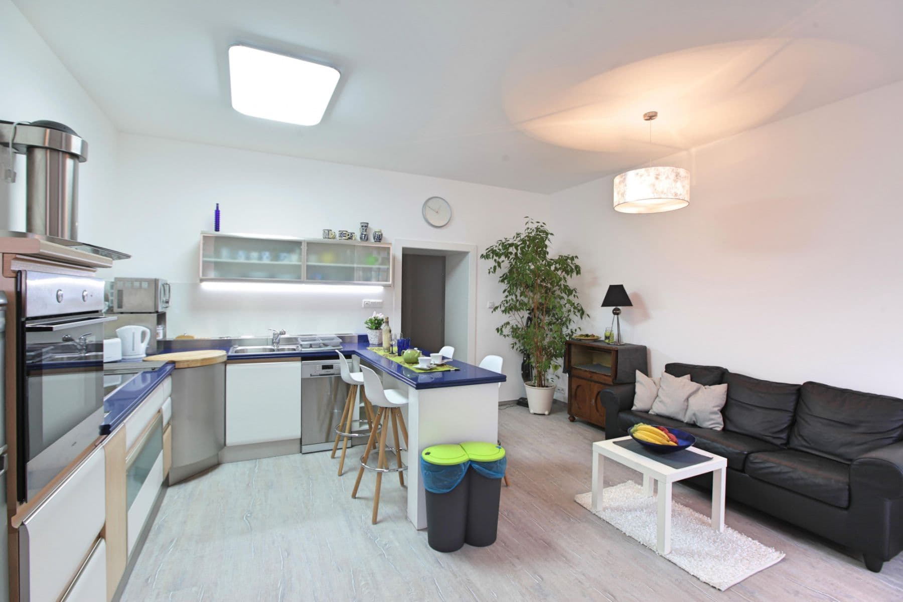 Prenájom bytu 56 m², Slovinská, Praha, Praha Prenájom bytu 56 m², Slovinská, Praha, Praha