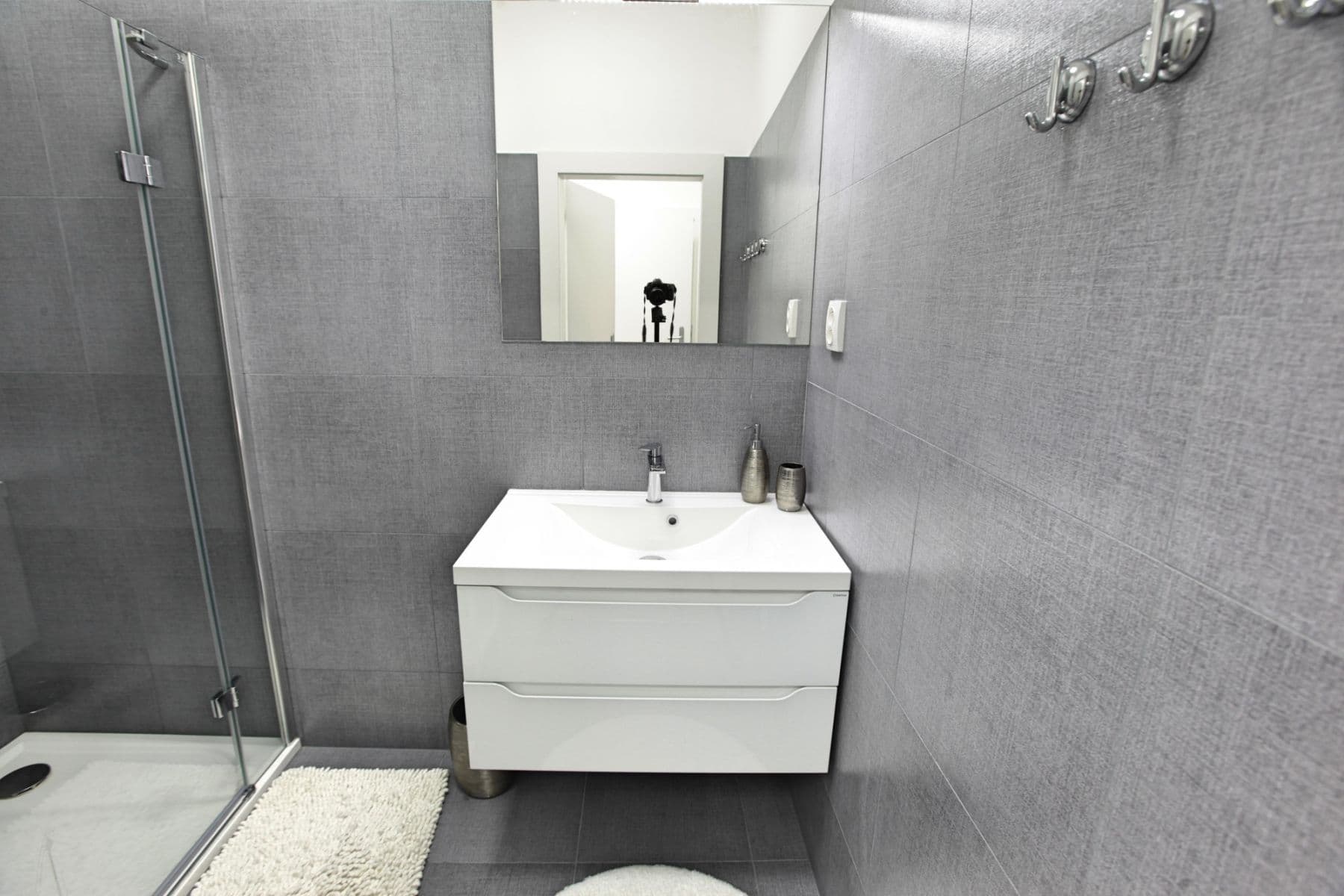 Prenájom bytu 56 m², Slovinská, Praha, Praha Prenájom bytu 56 m², Slovinská, Praha, Praha