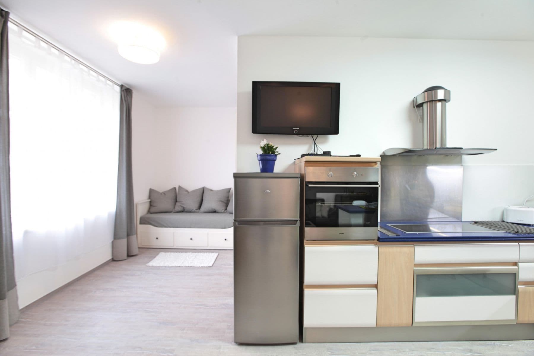 Prenájom bytu 56 m², Slovinská, Praha, Praha Prenájom bytu 56 m², Slovinská, Praha, Praha