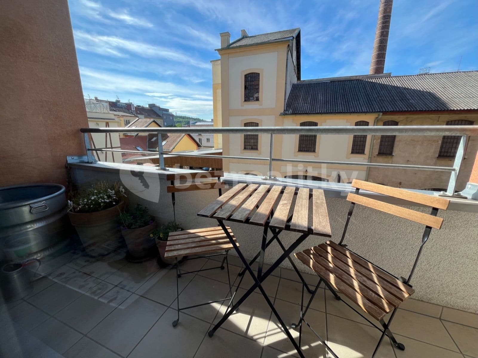 Prenájom bytu 3-izbový 60 m², Petrohradská, Praha, Praha Prenájom bytu 3-izbový 60 m², Petrohradská, Praha, Praha