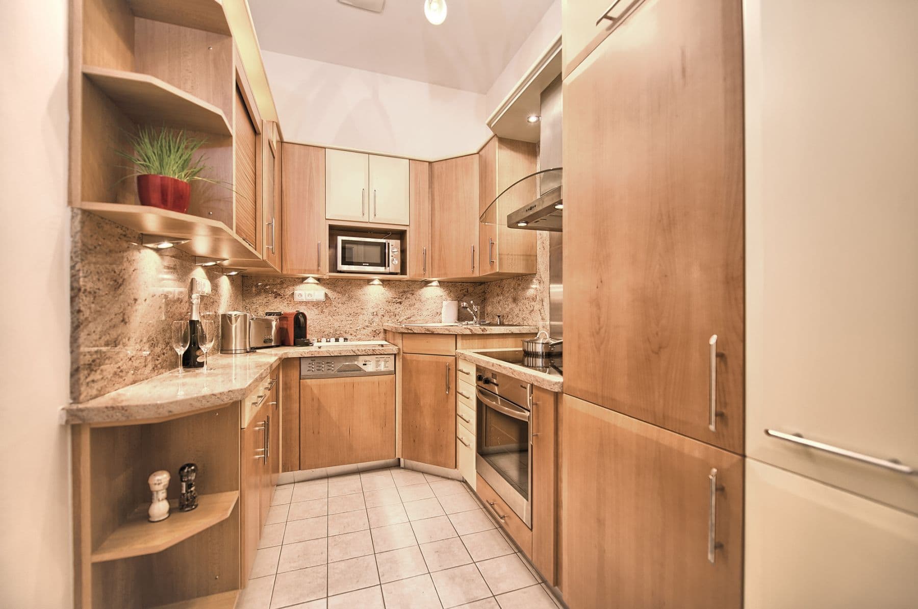 Prenájom bytu 111 m², Maiselova, Praha, Praha Prenájom bytu 111 m², Maiselova, Praha, Praha