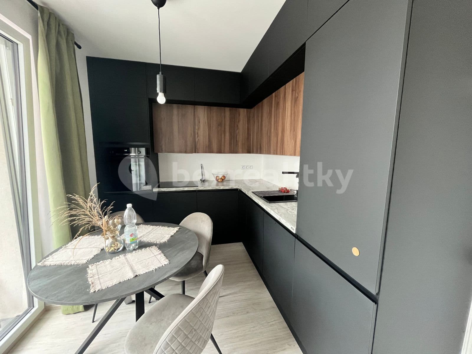 Prenájom bytu 1-izbový 42 m², Reissigova, Brno, Jihomoravský kraj Prenájom bytu 1-izbový 42 m², Reissigova, Brno, Jihomoravský kraj