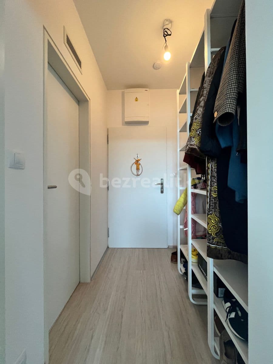 Prenájom bytu 1-izbový 42 m², Reissigova, Brno, Jihomoravský kraj Prenájom bytu 1-izbový 42 m², Reissigova, Brno, Jihomoravský kraj