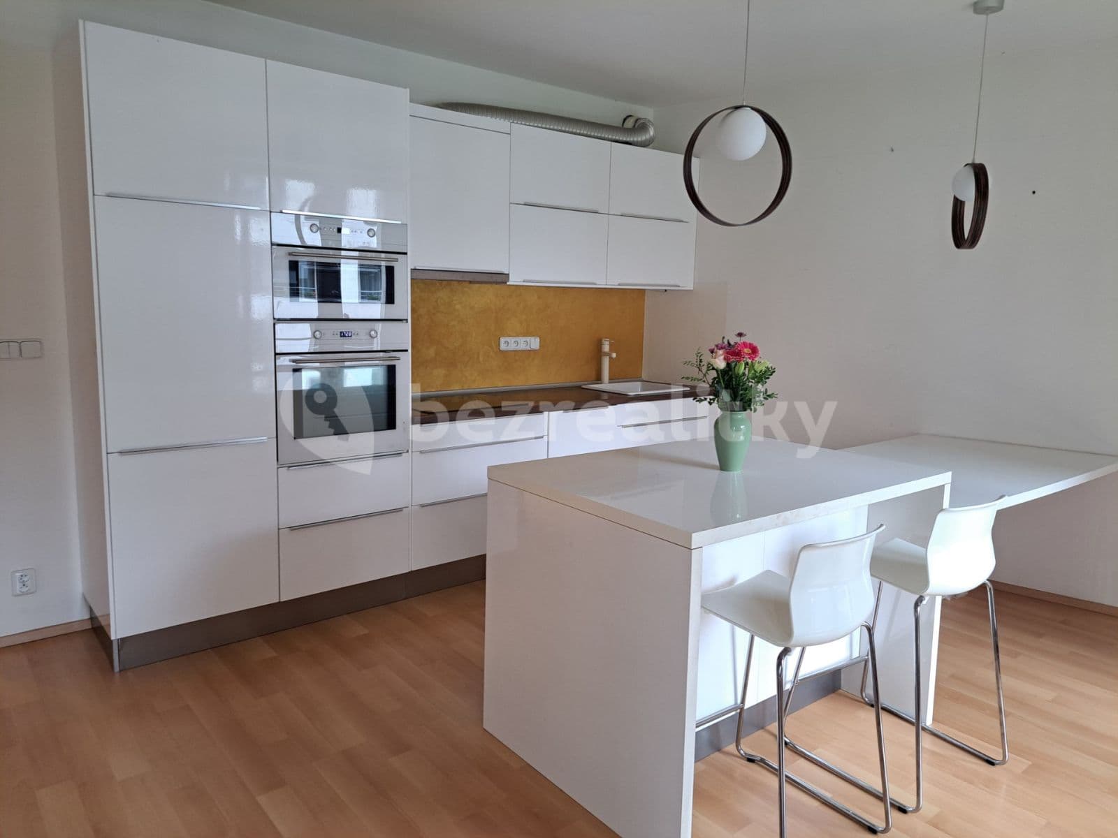 Prenájom bytu 2-izbový 53 m², Musílkova, Praha, Praha Prenájom bytu 2-izbový 53 m², Musílkova, Praha, Praha