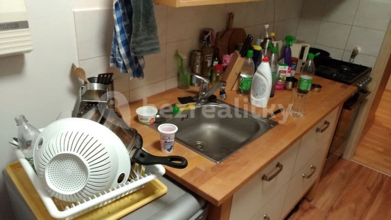 Prenájom bytu 3-izbový 74 m², Rodopská, Praha, Praha Prenájom bytu 3-izbový 74 m², Rodopská, Praha, Praha