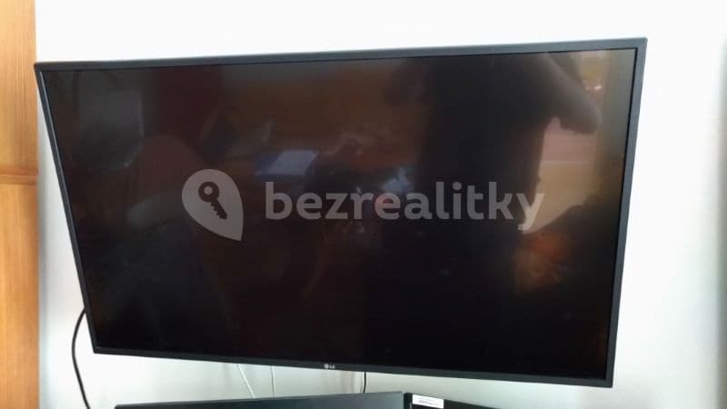 Prenájom bytu 3-izbový 74 m², Rodopská, Praha, Praha Prenájom bytu 3-izbový 74 m², Rodopská, Praha, Praha