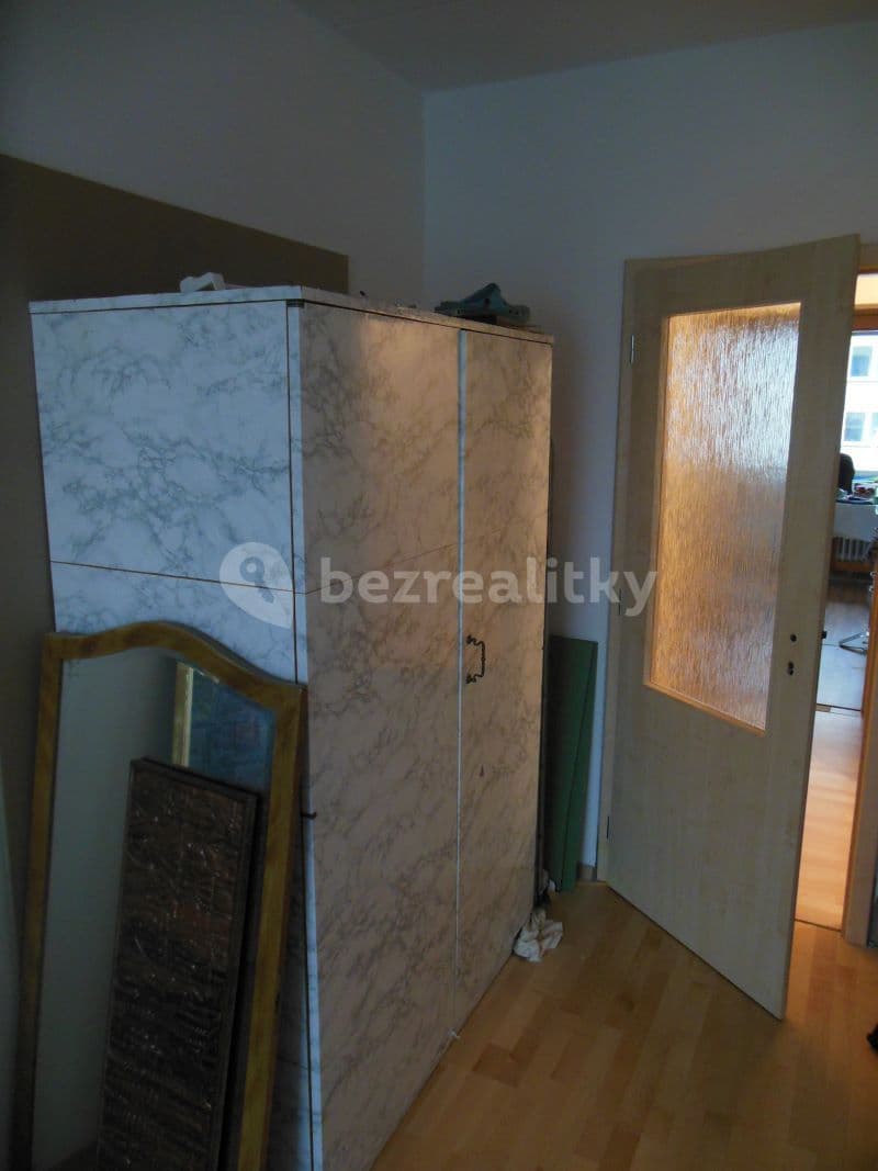 Prenájom bytu 3-izbový 74 m², Rodopská, Praha, Praha Prenájom bytu 3-izbový 74 m², Rodopská, Praha, Praha