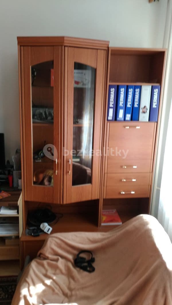 Prenájom bytu 3-izbový 74 m², Rodopská, Praha, Praha Prenájom bytu 3-izbový 74 m², Rodopská, Praha, Praha