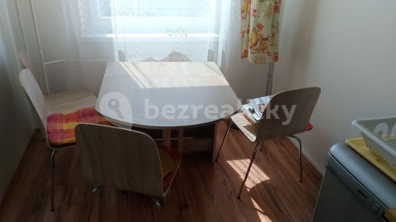 Prenájom bytu 3-izbový 74 m², Rodopská, Praha, Praha Prenájom bytu 3-izbový 74 m², Rodopská, Praha, Praha