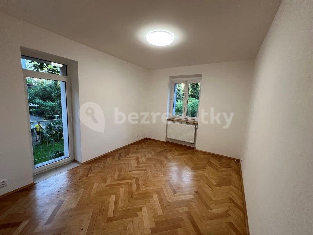 Prenájom bytu 3-izbový 61 m², Konzumní, Praha, Praha Prenájom bytu 3-izbový 61 m², Konzumní, Praha, Praha