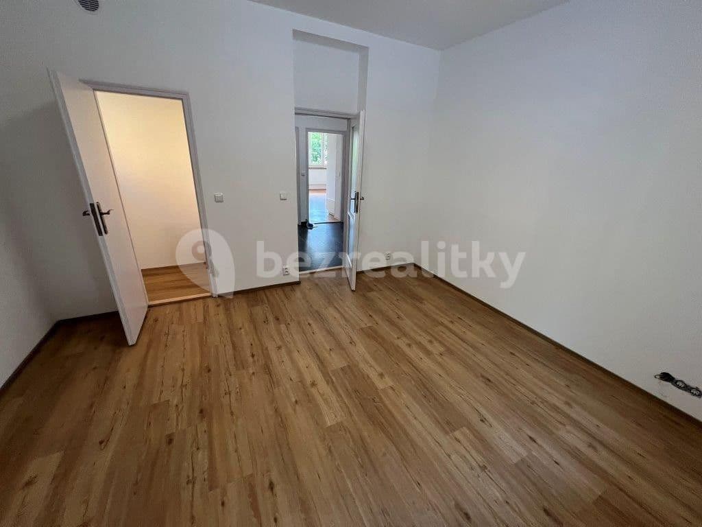 Prenájom bytu 3-izbový 61 m², Konzumní, Praha, Praha Prenájom bytu 3-izbový 61 m², Konzumní, Praha, Praha