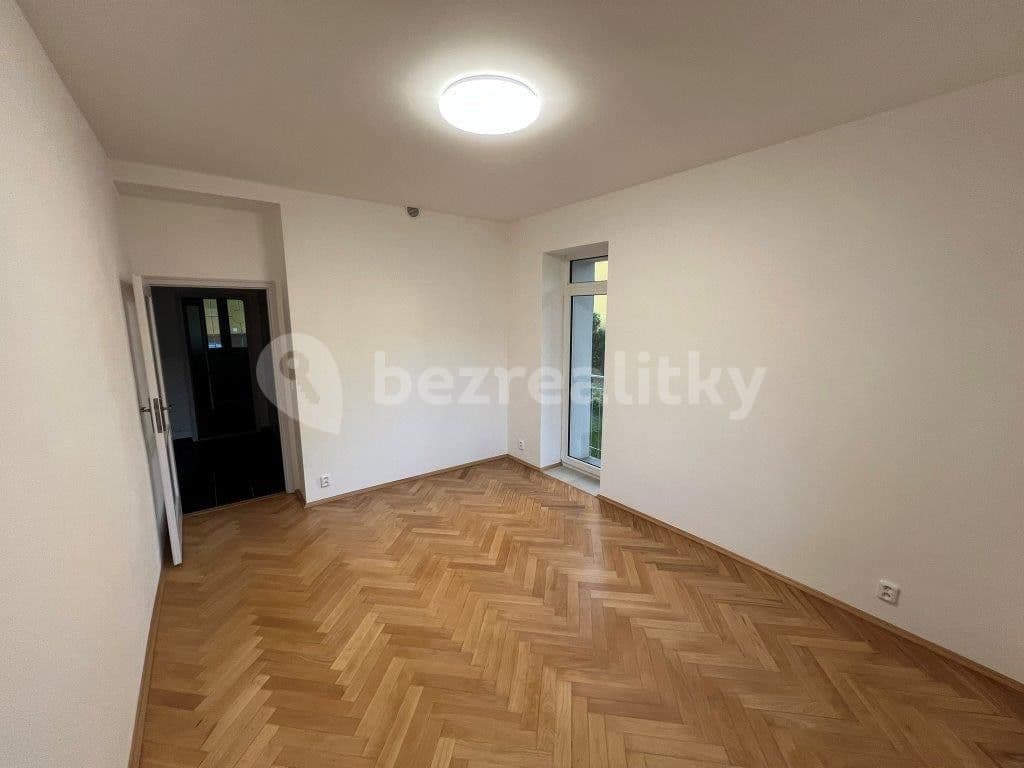 Prenájom bytu 3-izbový 61 m², Konzumní, Praha, Praha Prenájom bytu 3-izbový 61 m², Konzumní, Praha, Praha