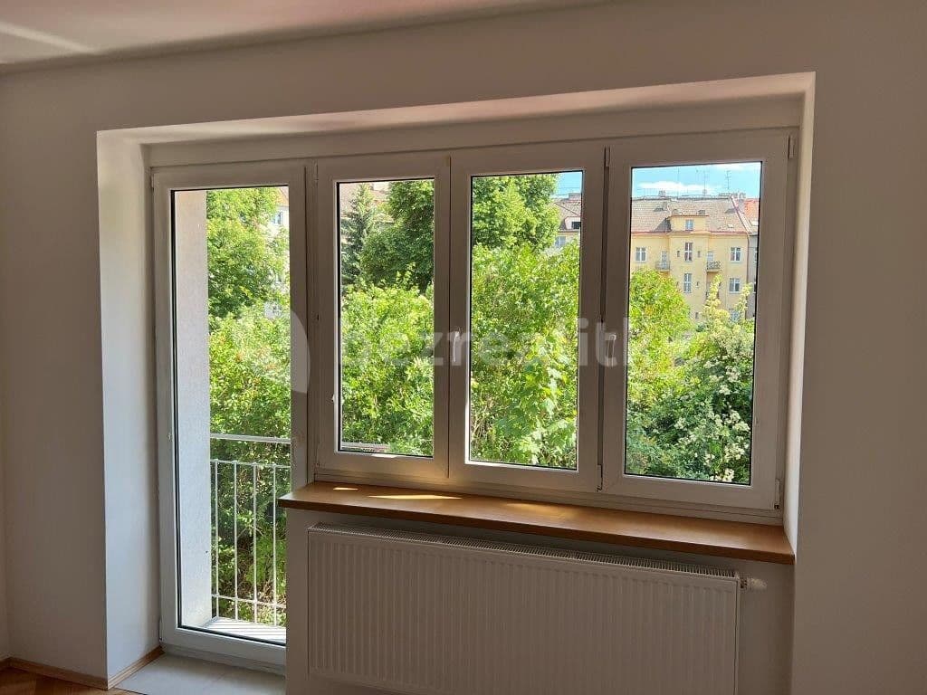 Prenájom bytu 3-izbový 61 m², Konzumní, Praha, Praha Prenájom bytu 3-izbový 61 m², Konzumní, Praha, Praha