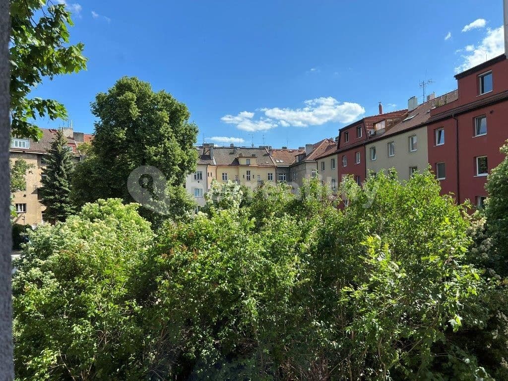 Prenájom bytu 3-izbový 61 m², Konzumní, Praha, Praha Prenájom bytu 3-izbový 61 m², Konzumní, Praha, Praha