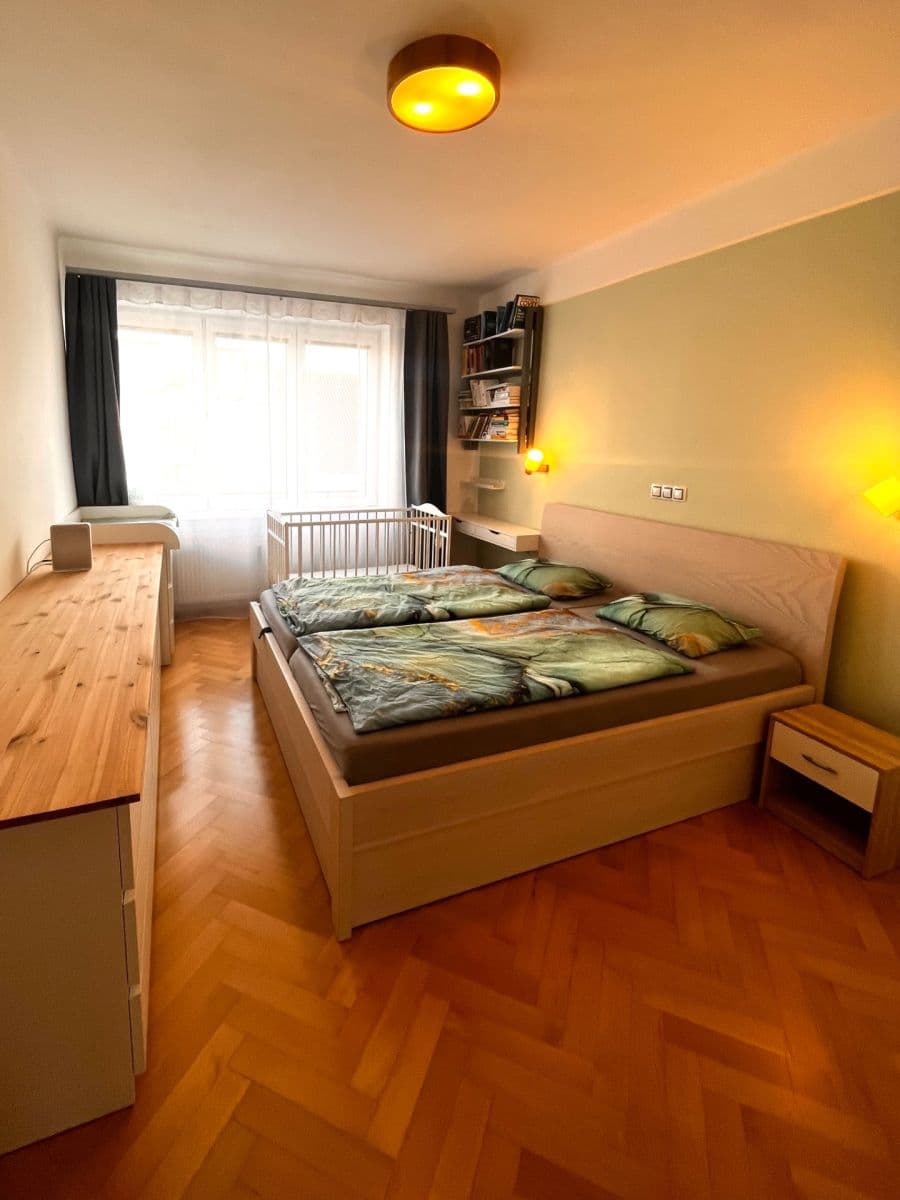 Prenájom bytu 3-izbový 65 m², Alešova, Plzeň, Plzeňský kraj Prenájom bytu 3-izbový 65 m², Alešova, Plzeň, Plzeňský kraj