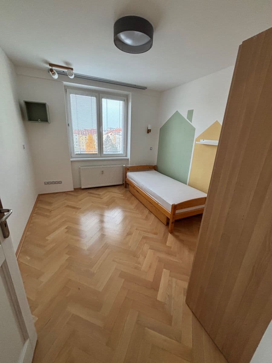 Prenájom bytu 3-izbový 65 m², Alešova, Plzeň, Plzeňský kraj Prenájom bytu 3-izbový 65 m², Alešova, Plzeň, Plzeňský kraj