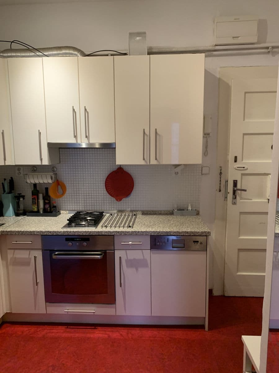 Prenájom bytu 52 m², U Křížku, Praha, Praha Prenájom bytu 52 m², U Křížku, Praha, Praha