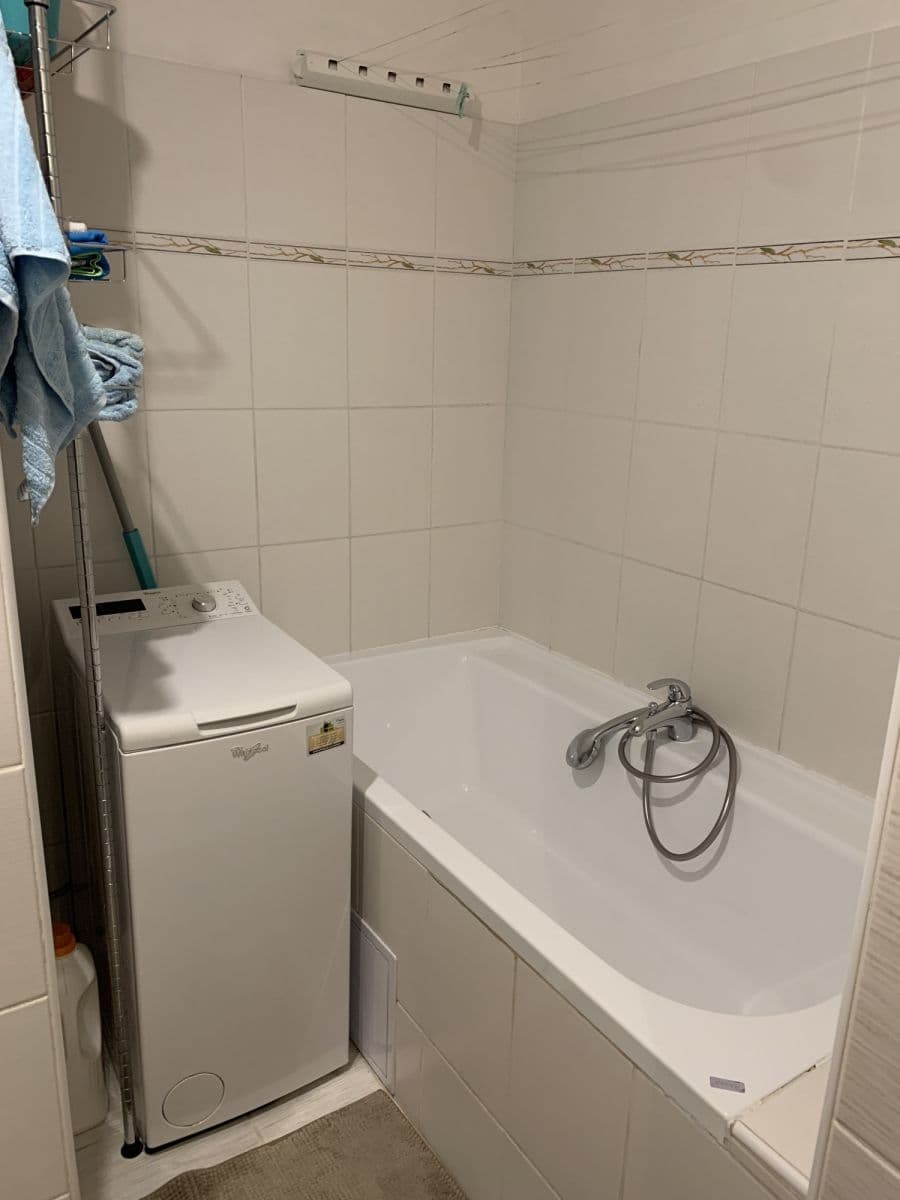 Prenájom bytu 52 m², U Křížku, Praha, Praha Prenájom bytu 52 m², U Křížku, Praha, Praha