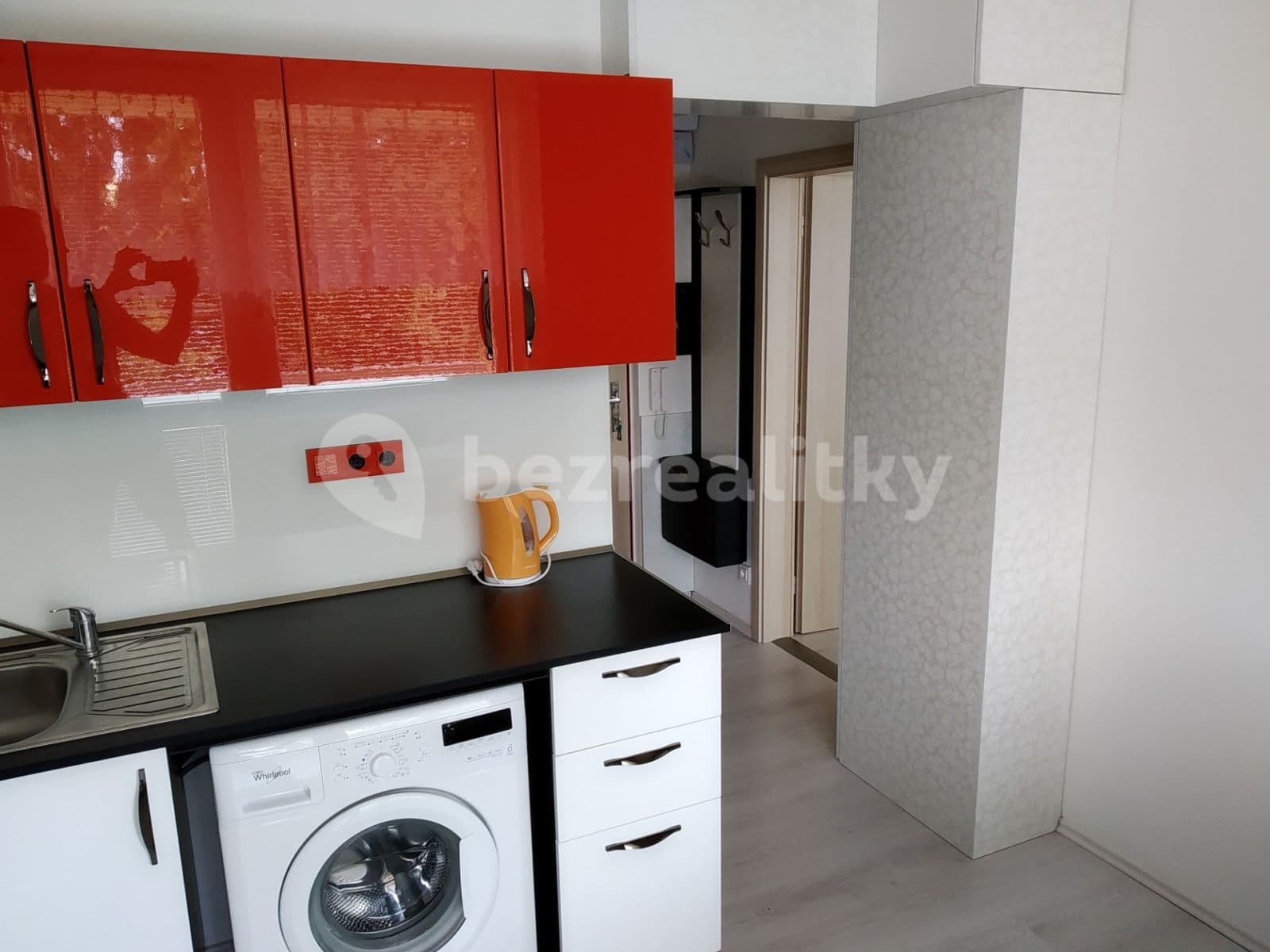 Prenájom bytu 1-izbový 34 m², Dolní, Prostějov, Olomoucký kraj Prenájom bytu 1-izbový 34 m², Dolní, Prostějov, Olomoucký kraj