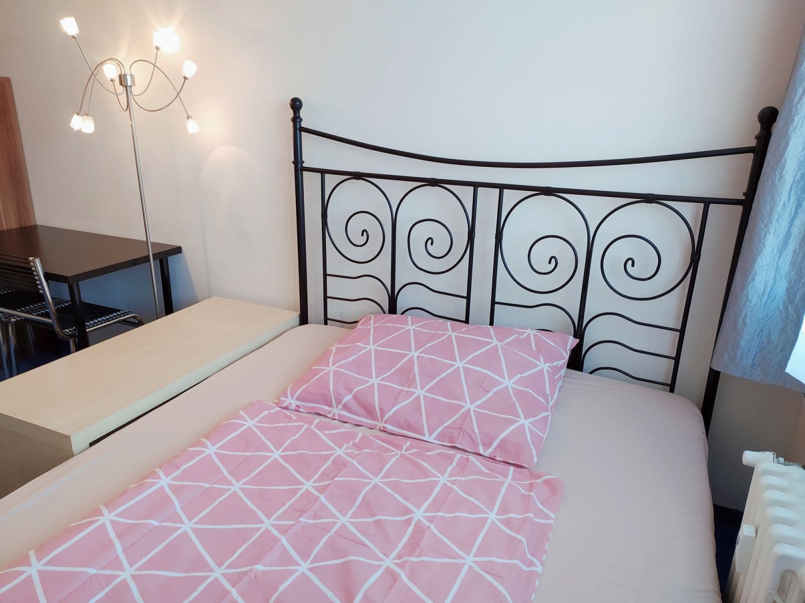 Prenájom bytu 80 m², Voskovcova, Praha, Praha Prenájom bytu 80 m², Voskovcova, Praha, Praha
