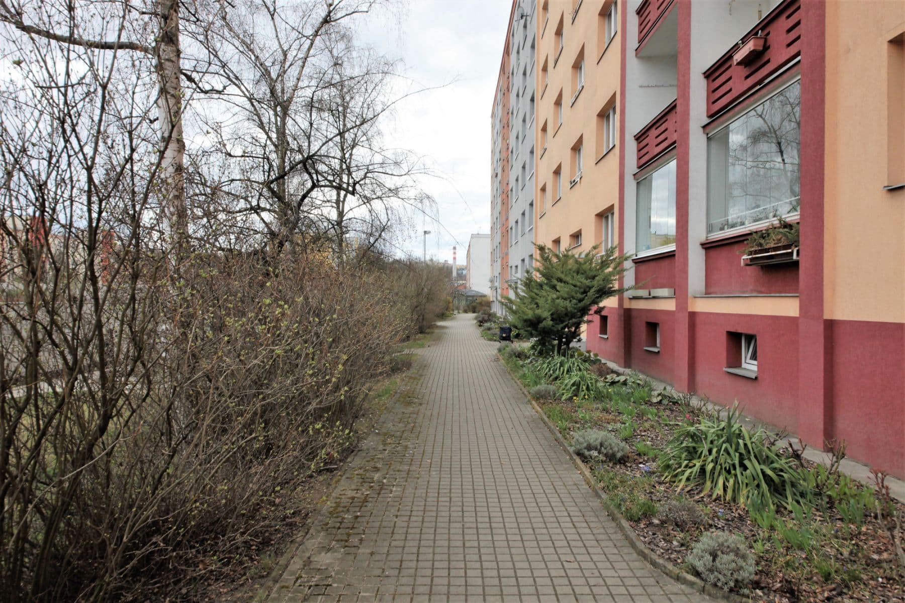 Prenájom bytu 53 m², Arabská, Praha, Praha Prenájom bytu 53 m², Arabská, Praha, Praha