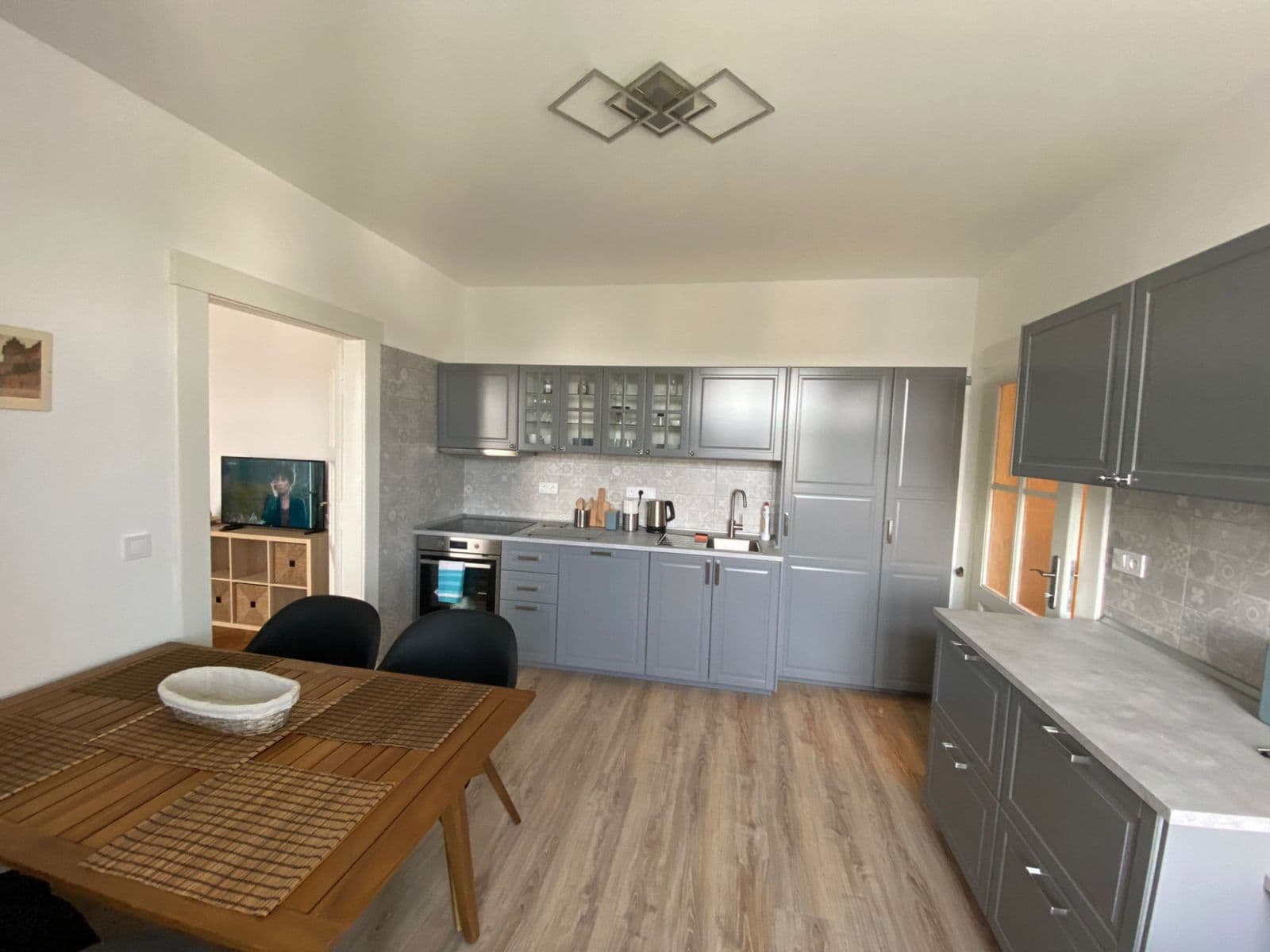 Prenájom bytu 102 m², Xaveriova, Praha, Praha Prenájom bytu 102 m², Xaveriova, Praha, Praha