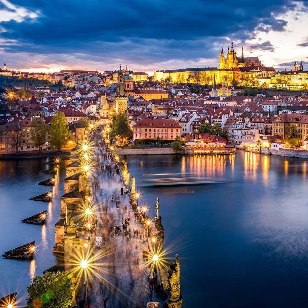 Prenájom bytu 120 m², Hartigova, Praha, Praha Prenájom bytu 120 m², Hartigova, Praha, Praha