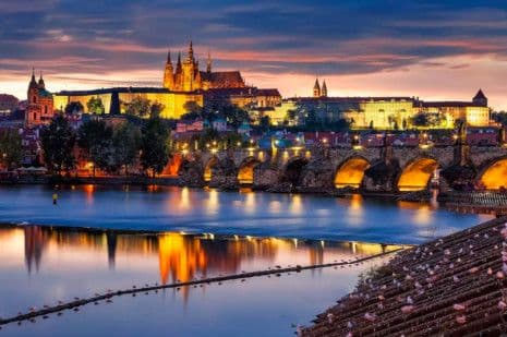 Prenájom bytu 120 m², Hartigova, Praha, Praha Prenájom bytu 120 m², Hartigova, Praha, Praha