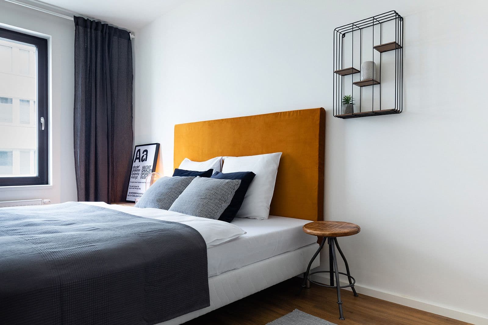 Prenájom bytu 82 m², Nekvasilova, Praha, Praha Prenájom bytu 82 m², Nekvasilova, Praha, Praha