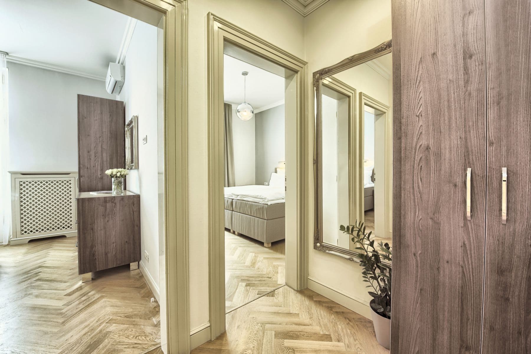 Prenájom bytu 100 m², U Milosrdných, Praha, Praha Prenájom bytu 100 m², U Milosrdných, Praha, Praha