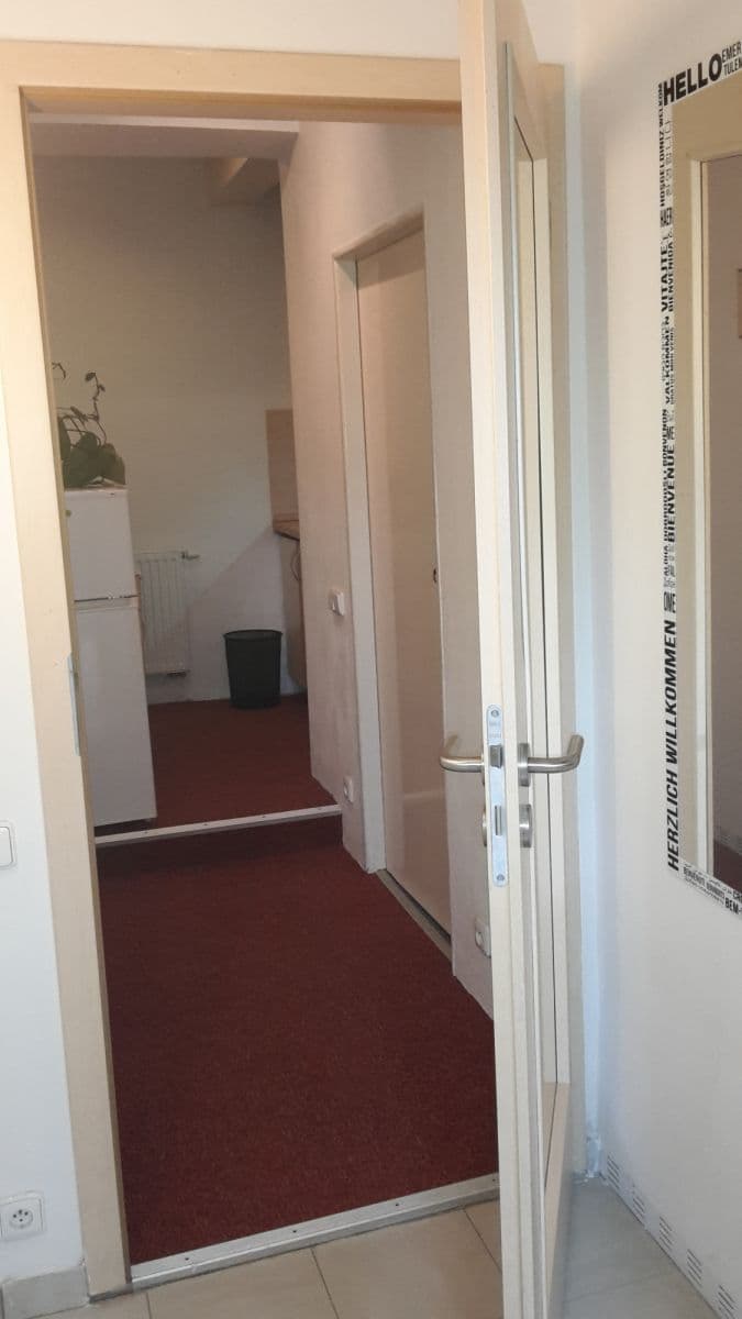 Prenájom bytu 48 m², Na Kuthence, Praha, Praha Prenájom bytu 48 m², Na Kuthence, Praha, Praha