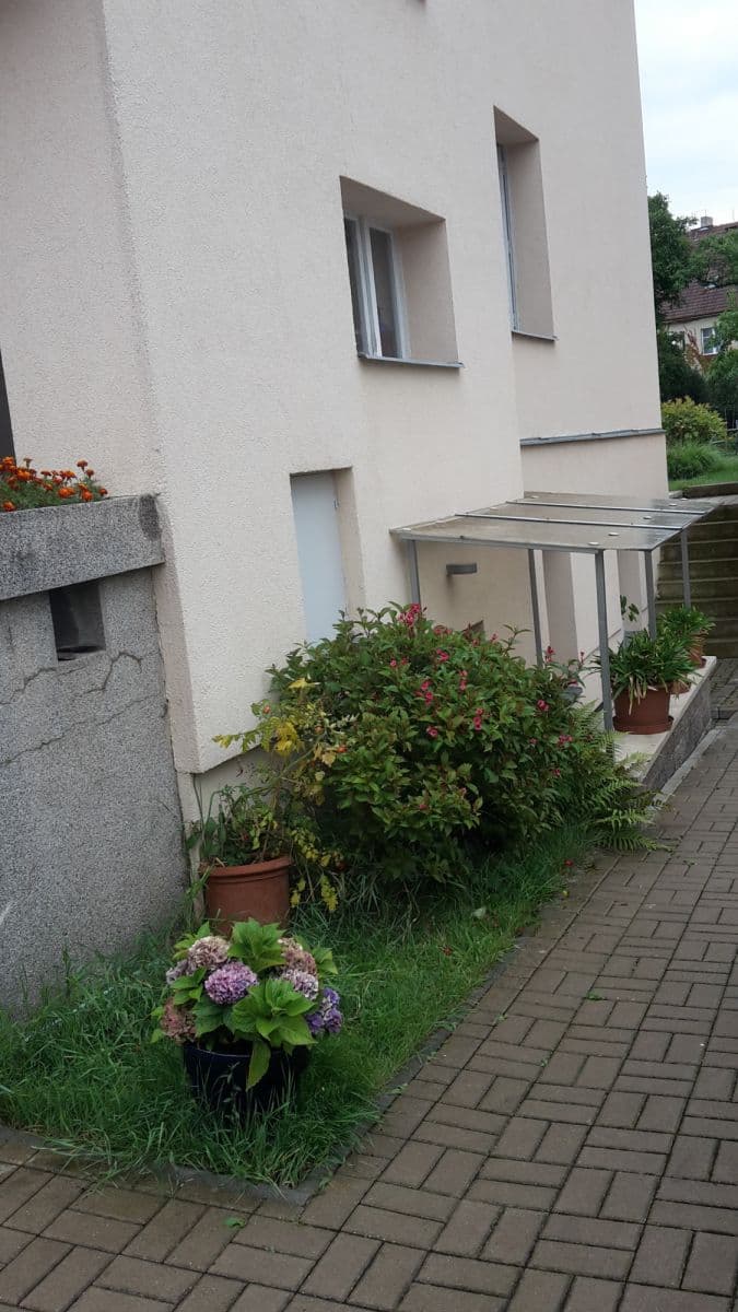 Prenájom bytu 48 m², Na Kuthence, Praha, Praha Prenájom bytu 48 m², Na Kuthence, Praha, Praha