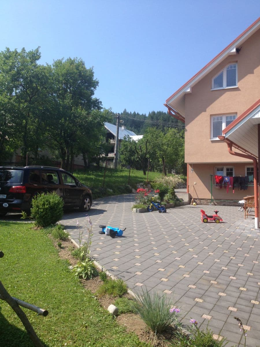Prenájom bytu 800 m², Komjatná, Komjatná, Žilinský kraj Prenájom bytu 800 m², Komjatná, Komjatná, Žilinský kraj