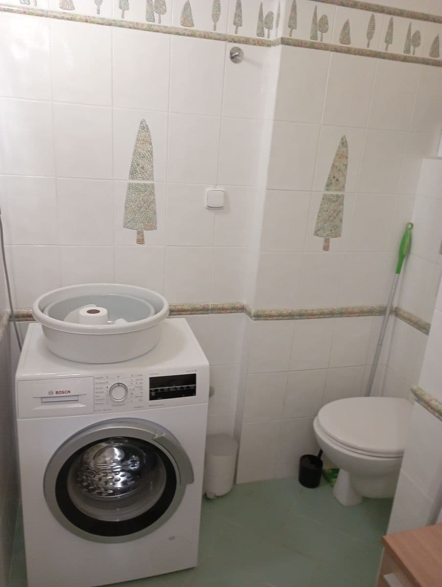 Prenájom bytu 78 m², Mlynárska, Košice - mestská časť Juh, Košický kraj Prenájom bytu 78 m², Mlynárska, Košice - mestská časť Juh, Košický kraj