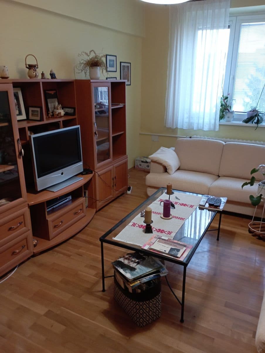 Prenájom bytu 78 m², Mlynárska, Košice - mestská časť Juh, Košický kraj Prenájom bytu 78 m², Mlynárska, Košice - mestská časť Juh, Košický kraj