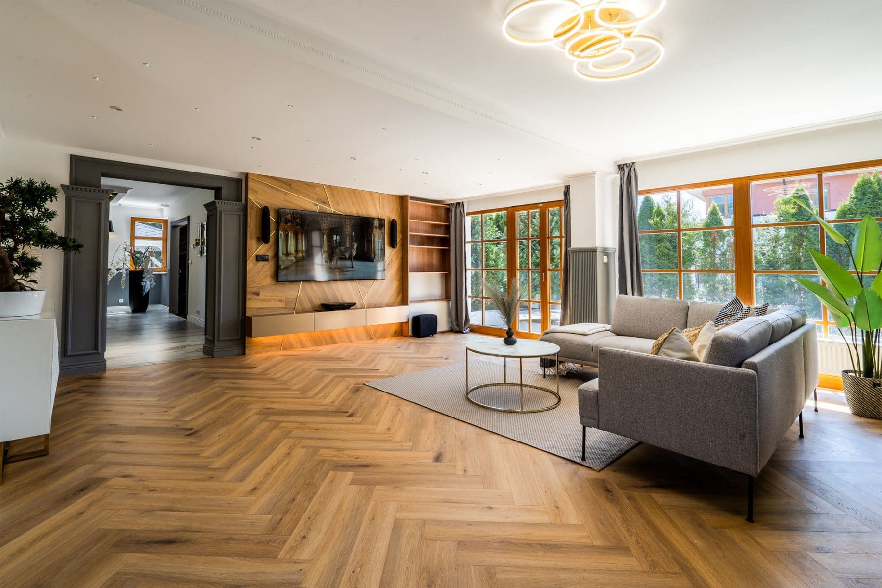Prenájom bytu 250 m², Pod Valem II., Průhonice, Středočeský kraj Prenájom bytu 250 m², Pod Valem II., Průhonice, Středočeský kraj