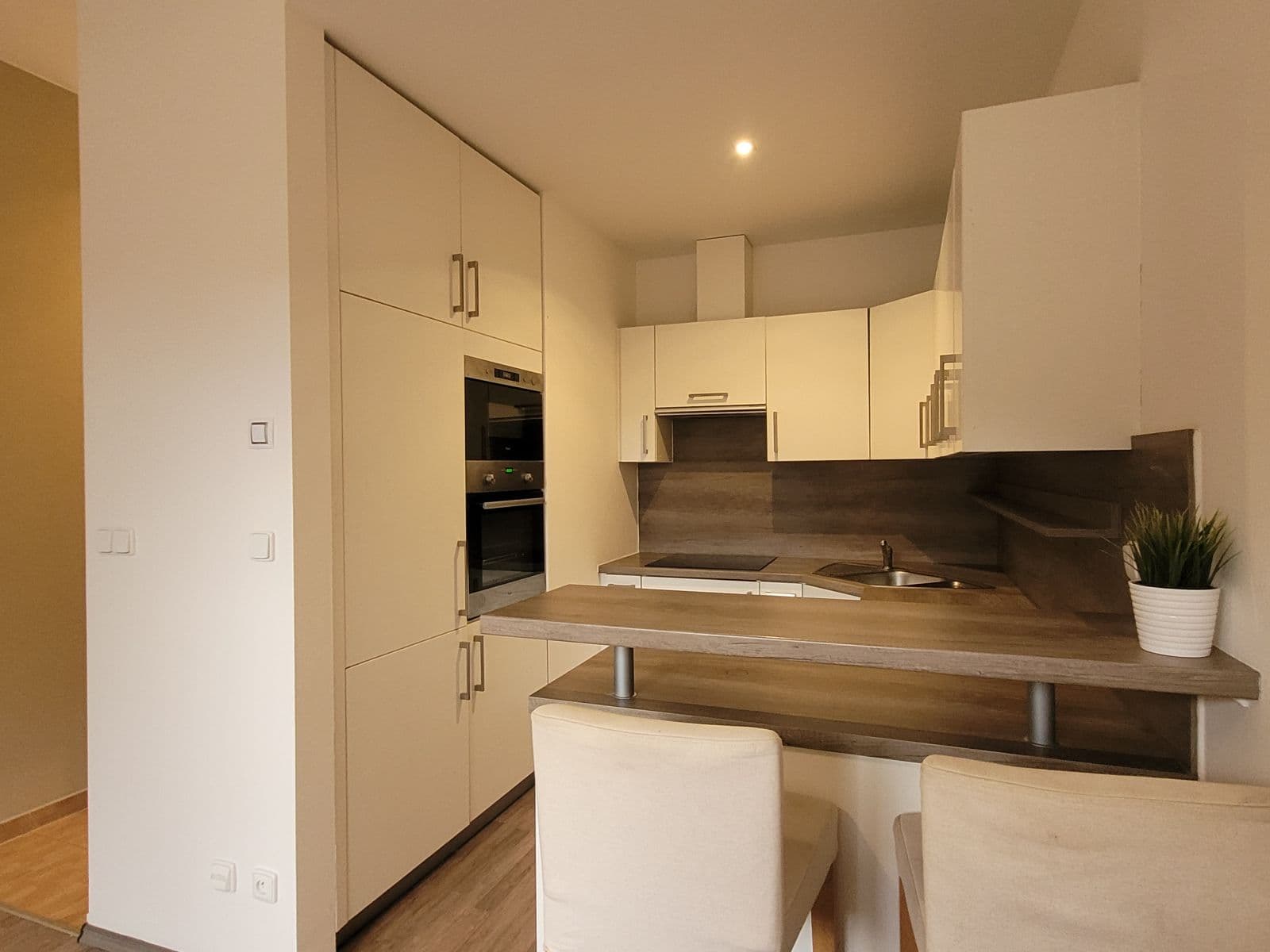 Prenájom bytu 34 m², U Reálky, Olomouc, Olomoucký kraj Prenájom bytu 34 m², U Reálky, Olomouc, Olomoucký kraj