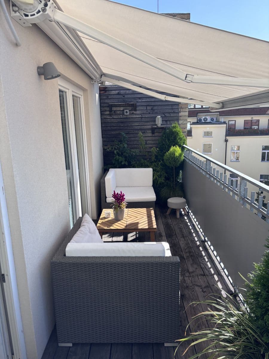 Prenájom bytu 42 m², Moskevská, Praha, Praha Prenájom bytu 42 m², Moskevská, Praha, Praha