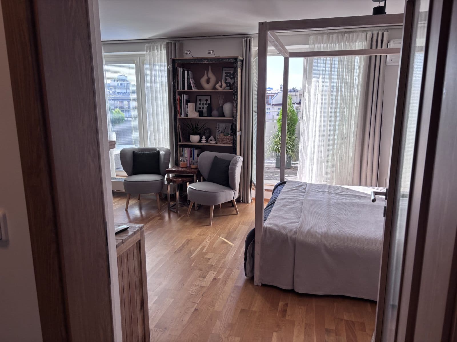 Prenájom bytu 42 m², Moskevská, Praha, Praha Prenájom bytu 42 m², Moskevská, Praha, Praha