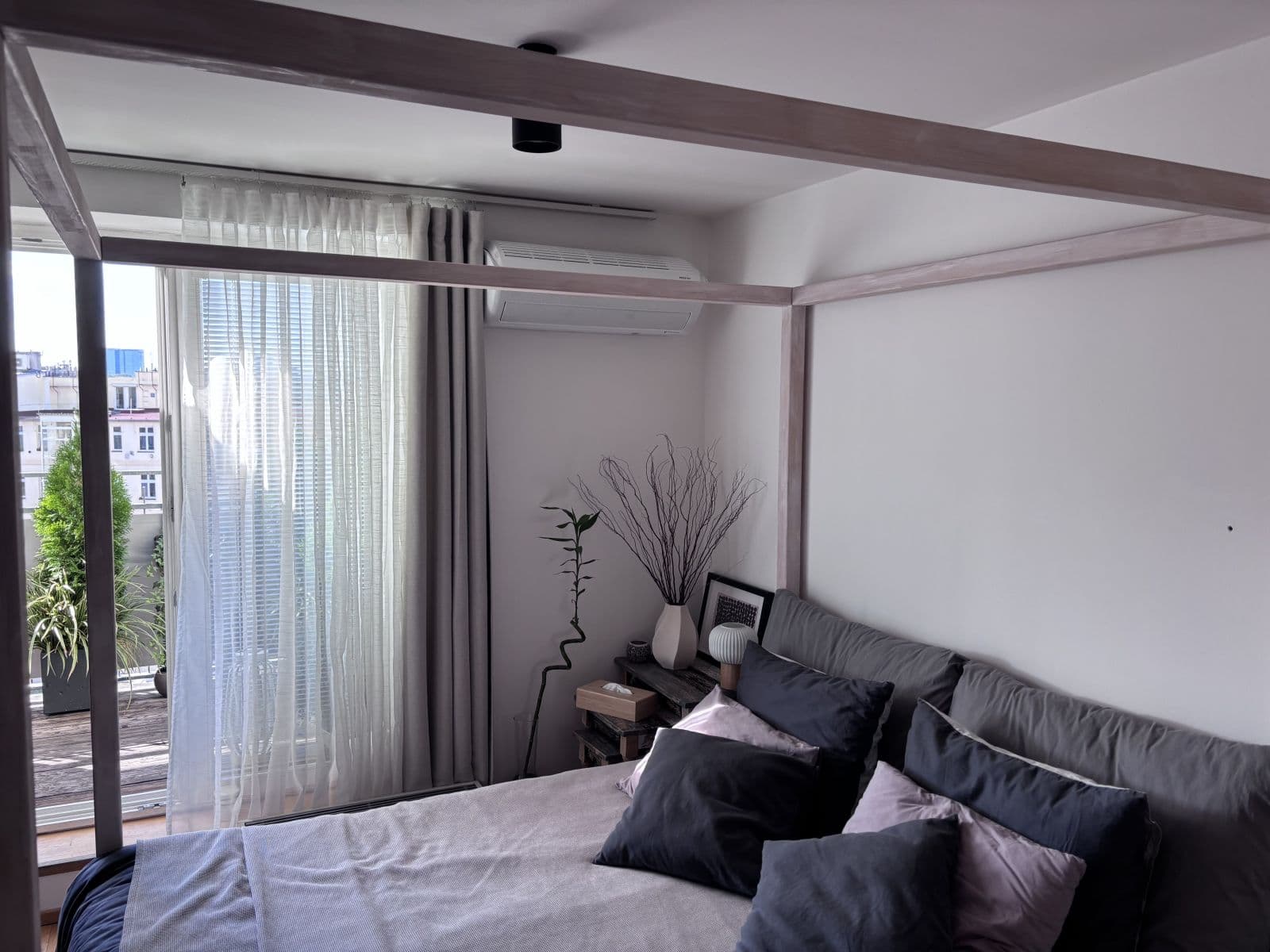 Prenájom bytu 42 m², Moskevská, Praha, Praha Prenájom bytu 42 m², Moskevská, Praha, Praha