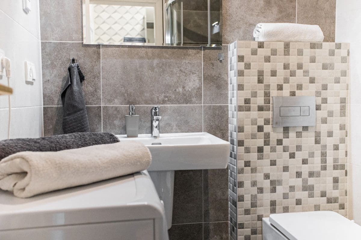 Prenájom bytu 40 m², Zborovská, Praha, Praha Prenájom bytu 40 m², Zborovská, Praha, Praha