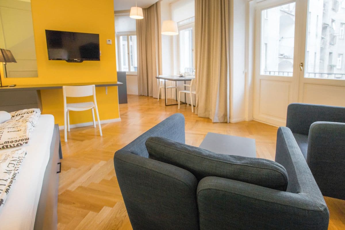 Prenájom bytu 40 m², Zborovská, Praha, Praha Prenájom bytu 40 m², Zborovská, Praha, Praha