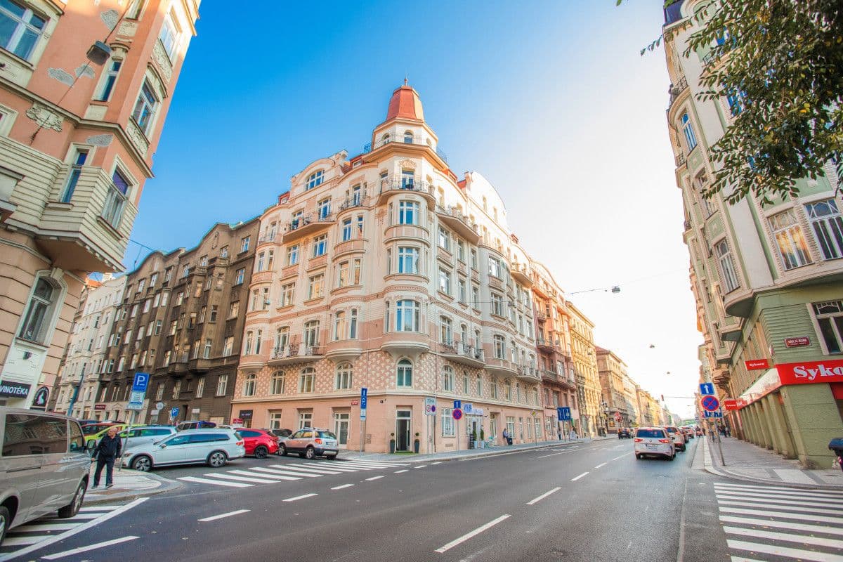 Prenájom bytu 40 m², Zborovská, Praha, Praha Prenájom bytu 40 m², Zborovská, Praha, Praha