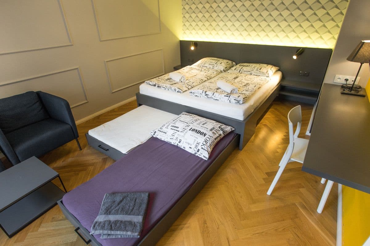 Prenájom bytu 40 m², Zborovská, Praha, Praha Prenájom bytu 40 m², Zborovská, Praha, Praha