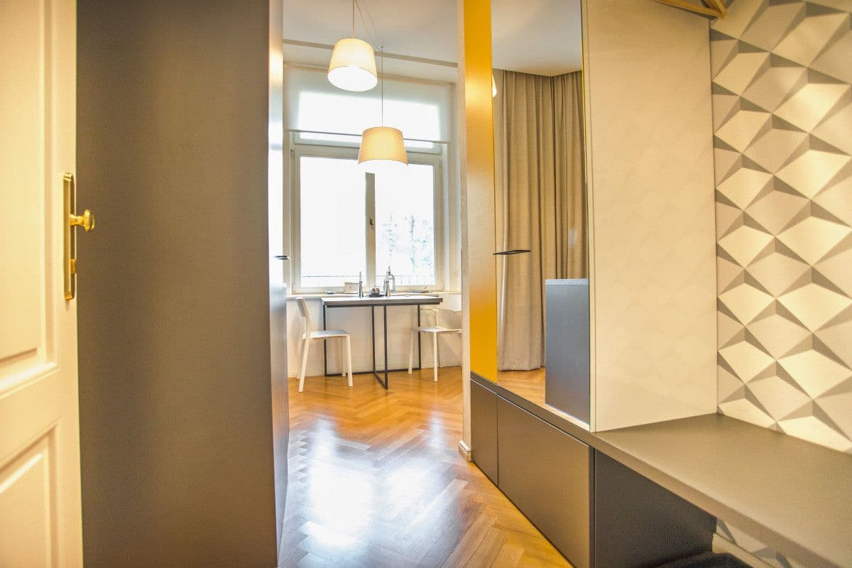 Prenájom bytu 40 m², Zborovská, Praha, Praha Prenájom bytu 40 m², Zborovská, Praha, Praha