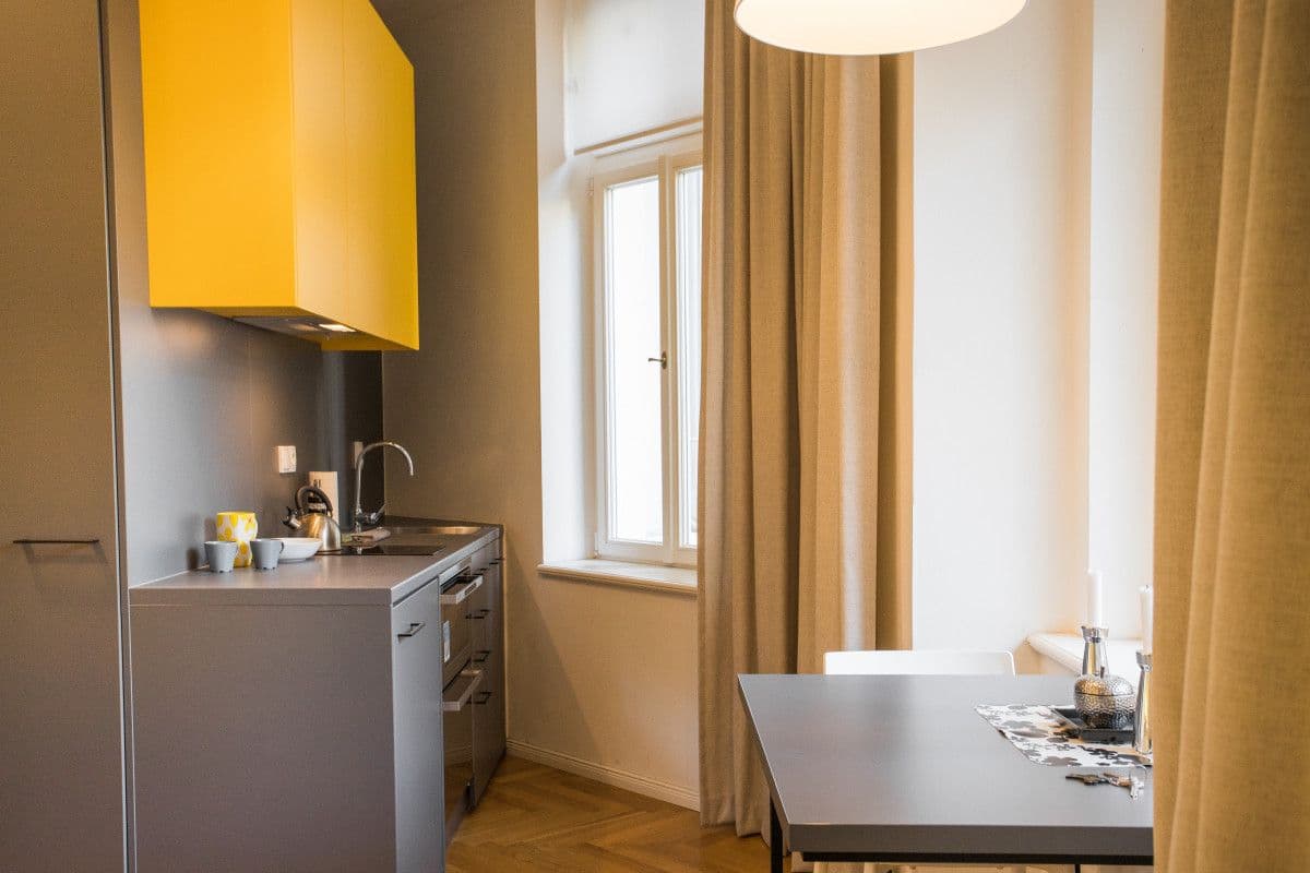Prenájom bytu 40 m², Zborovská, Praha, Praha Prenájom bytu 40 m², Zborovská, Praha, Praha
