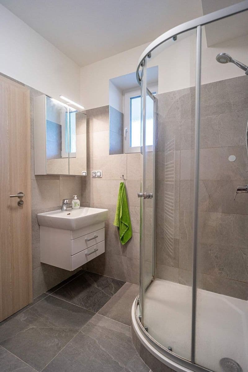 Prenájom bytu 2-izbový 60 m², Metelkova, Kuřim, Jihomoravský kraj Prenájom bytu 2-izbový 60 m², Metelkova, Kuřim, Jihomoravský kraj